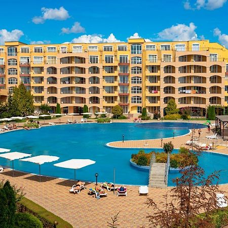 Menada Grand Resort Apartments Aheloy Exterior photo