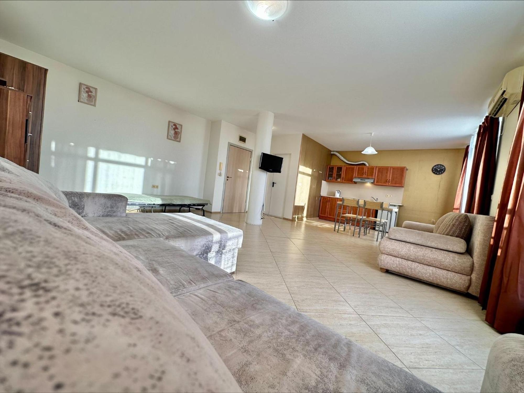 Menada Grand Resort Apartments Aheloy Room photo