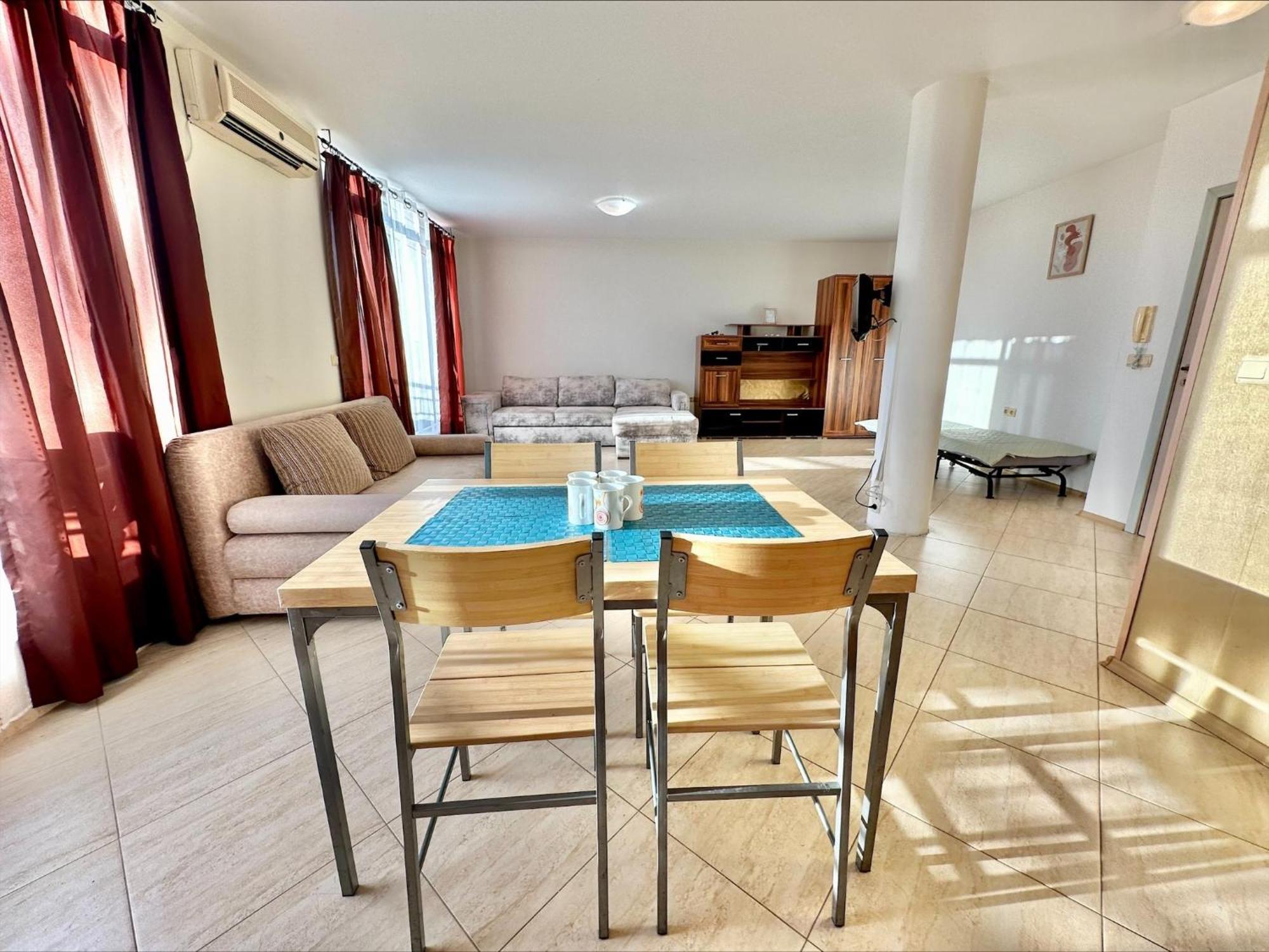 Menada Grand Resort Apartments Aheloy Room photo